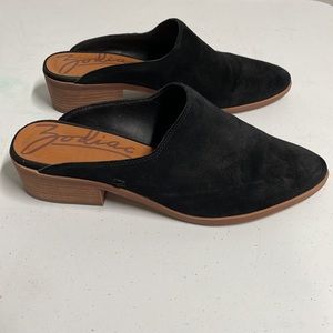 Zodiac Quartz Suede Mules - Nearly nwob